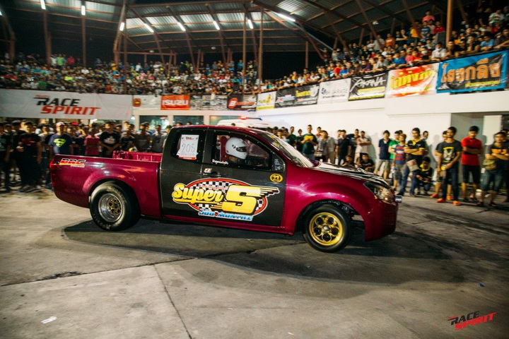 iamcar_isuzu race spirit5